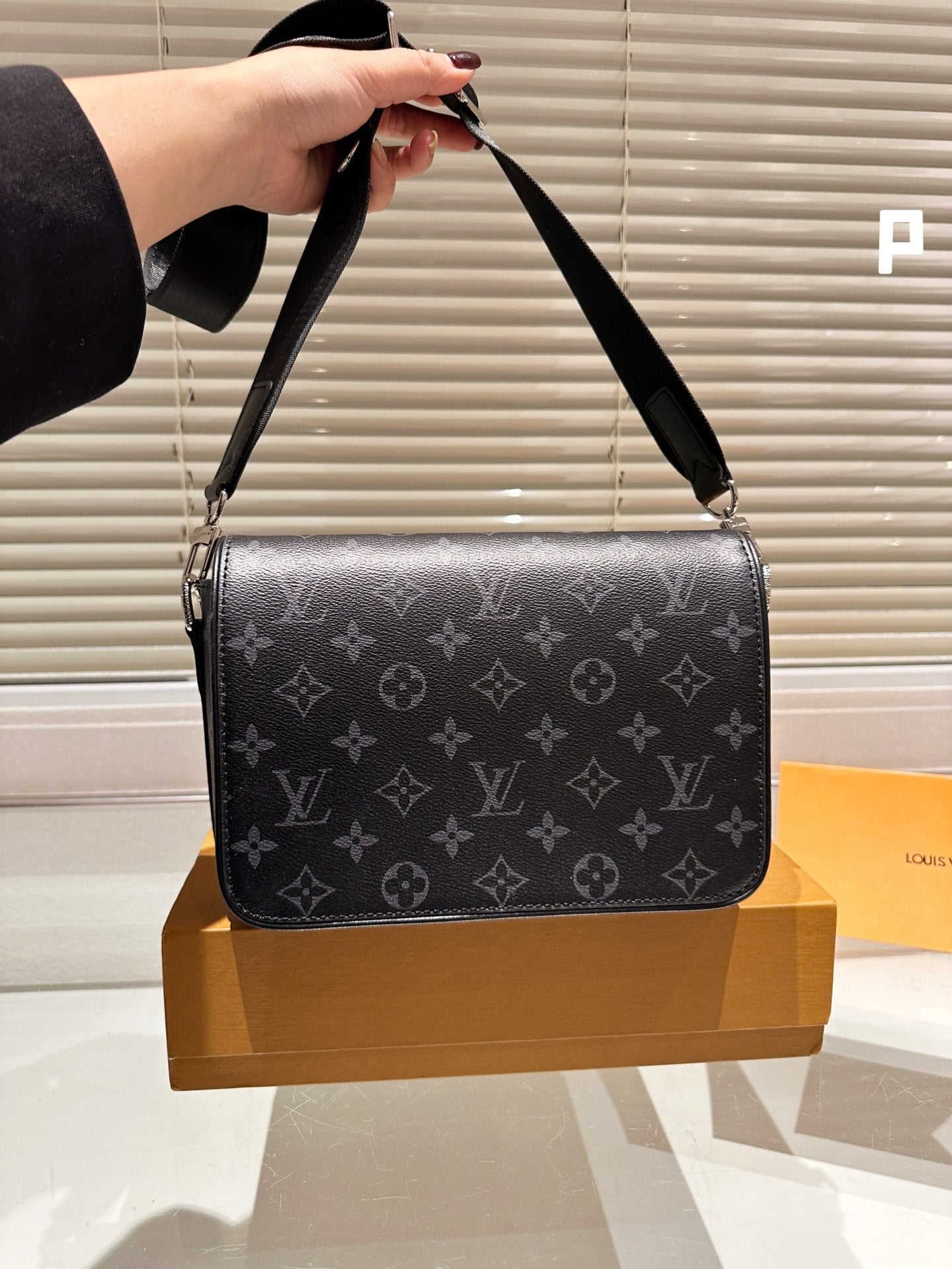 LV Shoulder Men's Bag