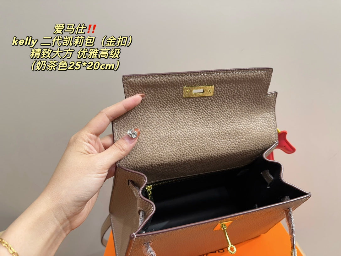 Hermès Kelly II (gold buckle)