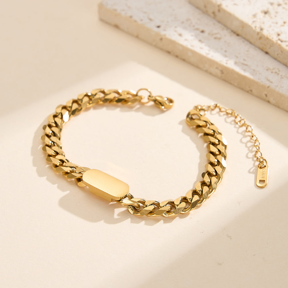 Minimalist Tarnish-Resistant Sleek Bar Curb Chain Bracelet
