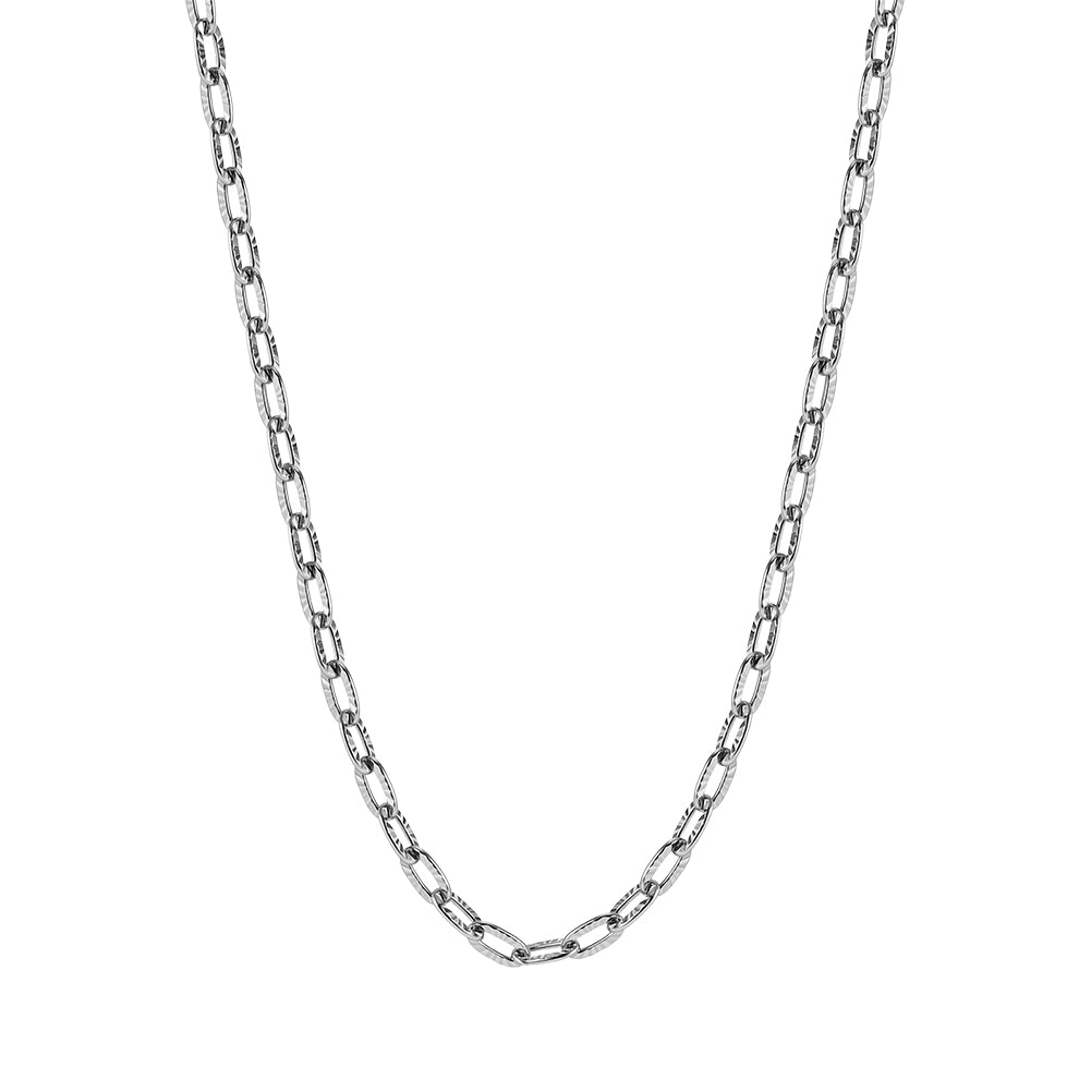 Textured Diamond-Cut Paperclip Chain Necklace in Sleek Silver