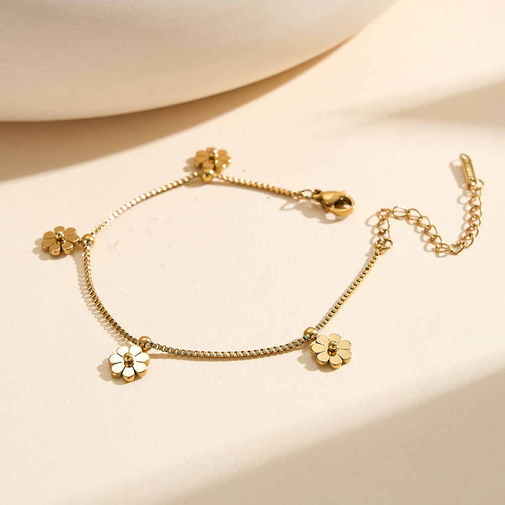 Aura Blossom // Sculptural Five-Petal Flower Charm Anklet