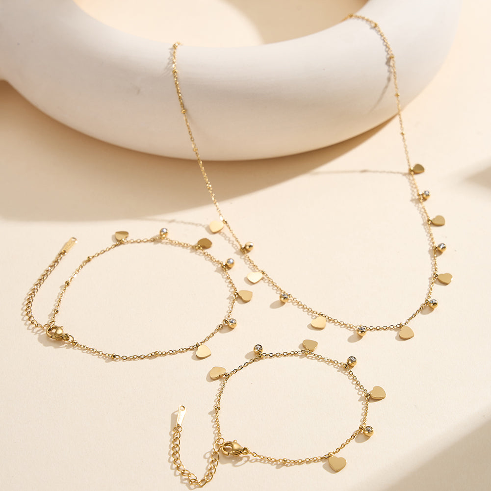 Aura Amour // Dainty Heart & CZ Crystal Shimmer Bracelet
