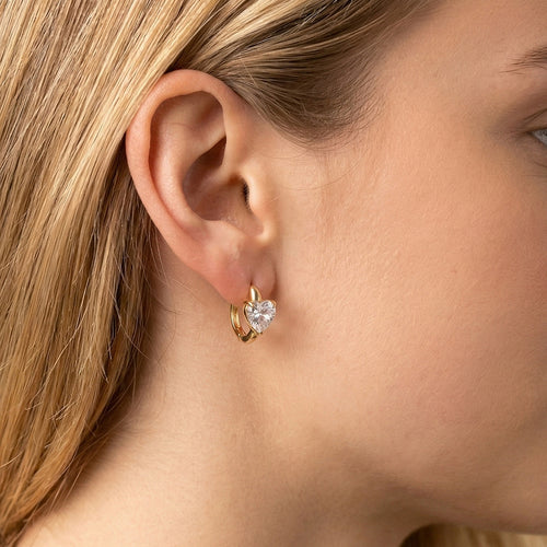 Aura Amour // Solitaire Heart-Cut CZ Huggie Earrings (6mm)