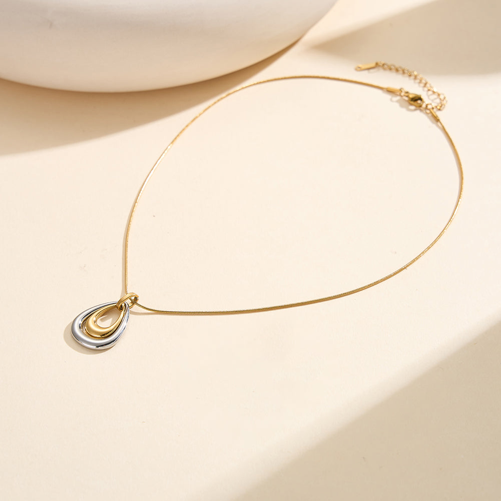 Velvet Oracle // Two-Tone Nested Waterdrop Pendant Necklace
