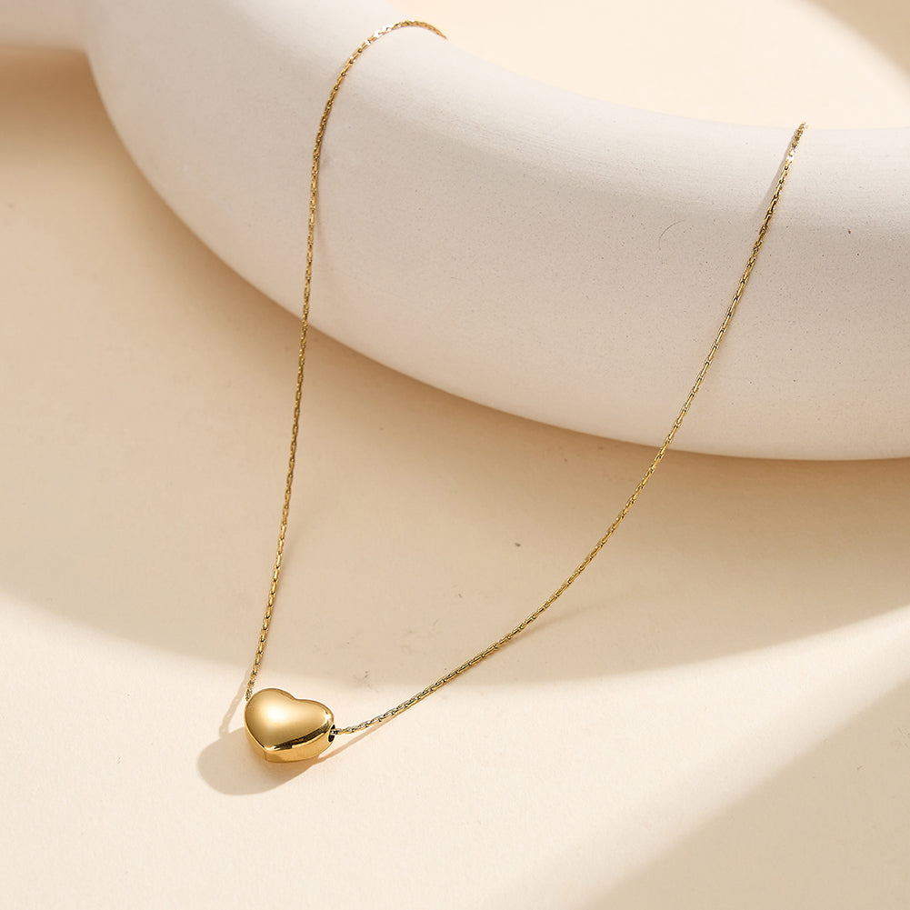 Aura Amour // Sculptural Slide-Through Puffy Heart Necklace