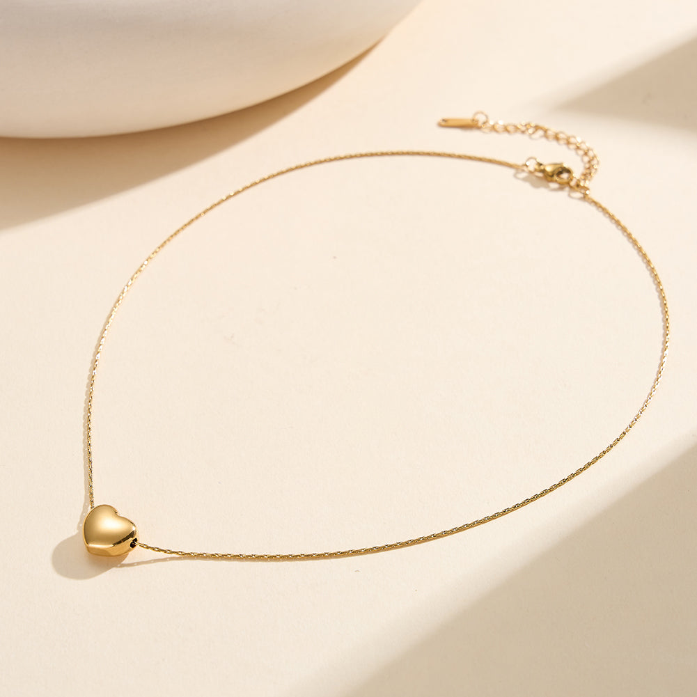 Aura Amour // Sculptural Slide-Through Puffy Heart Necklace