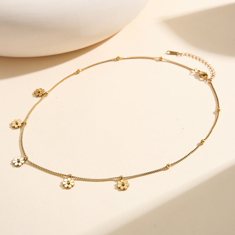 Aura Blossom // Sculptural Five-Petal Flower Bead Chain Necklace