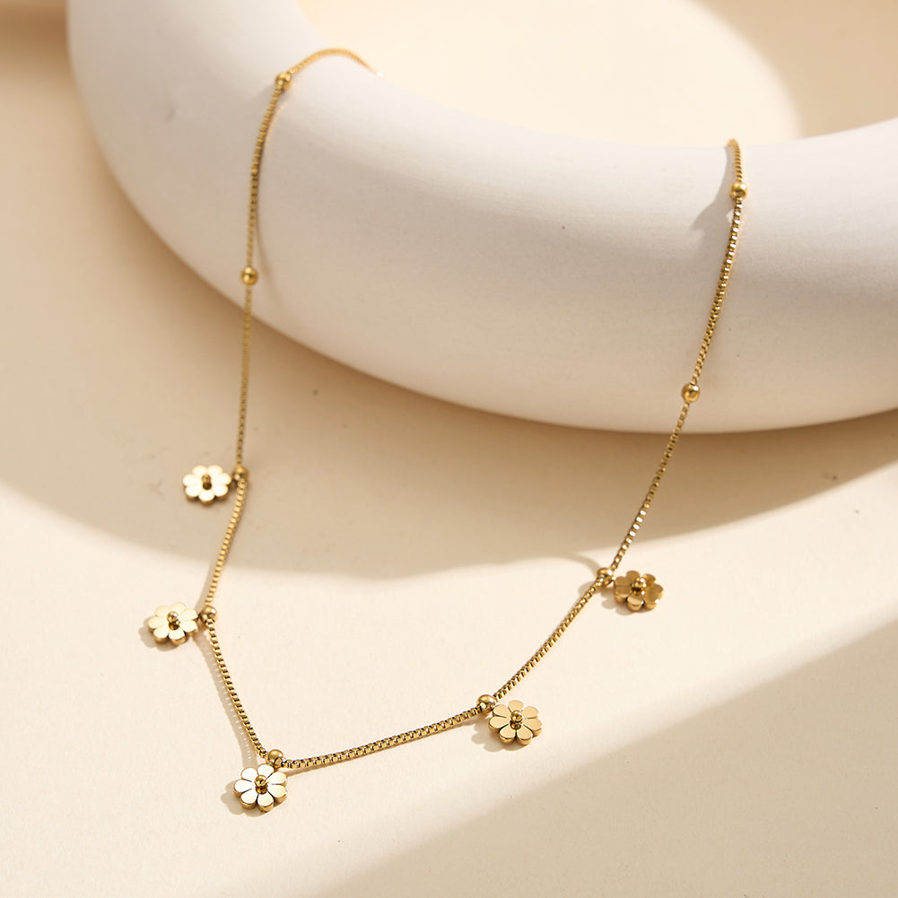 Aura Blossom // Sculptural Five-Petal Flower Bead Chain Necklace
