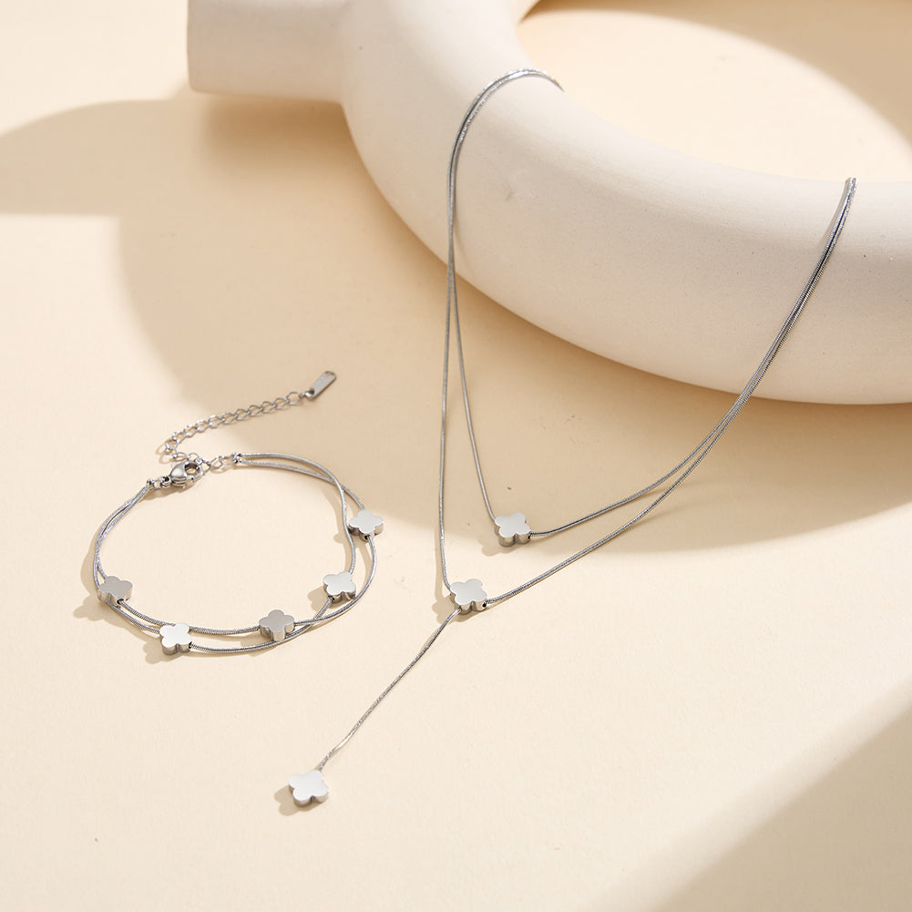 Aura Celestial // Double-Layer Snake Chain & Clover Lariat Necklace