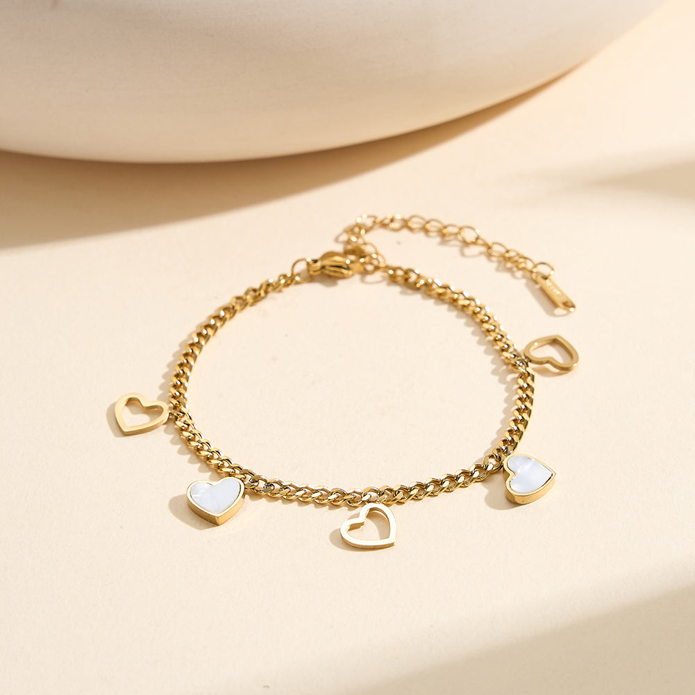 Aura Amour // Mother of Pearl Heart Charm Anklet