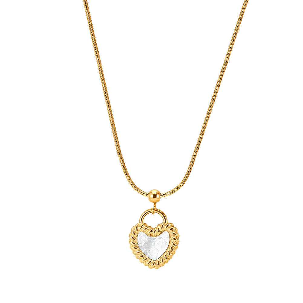 Elegant French Vintage Engraved Heart Shell Pendant Necklace