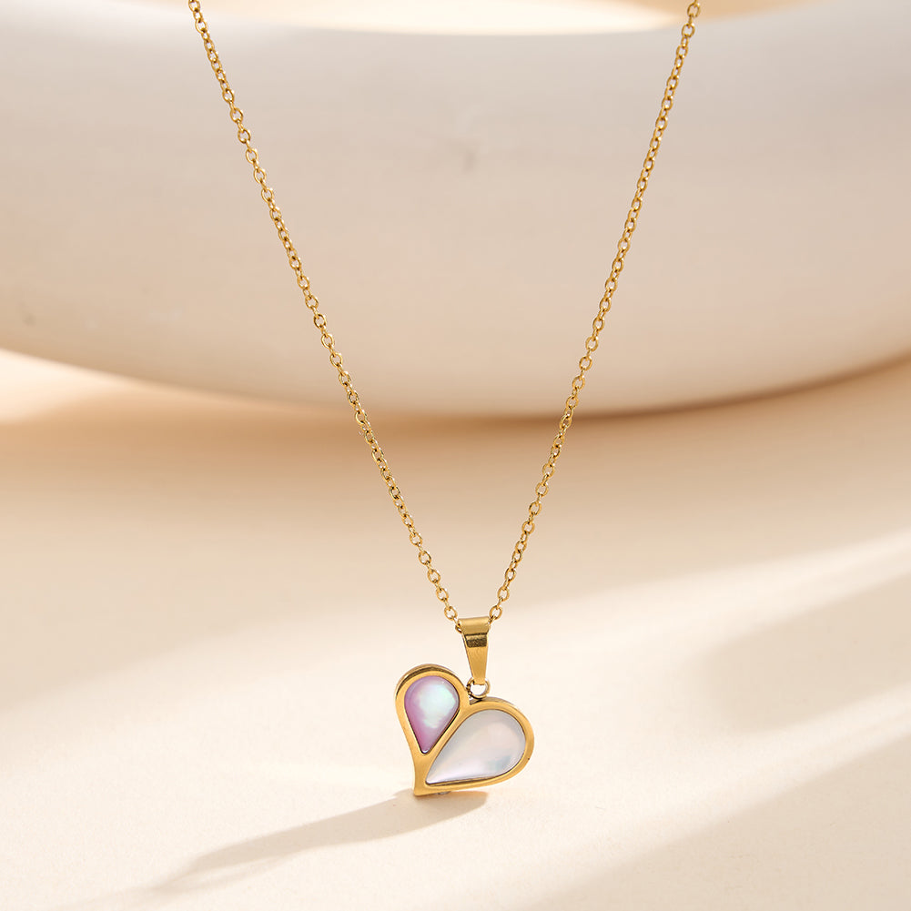Chic Asymmetric Dual-Color Shell Heart Pendant Necklace