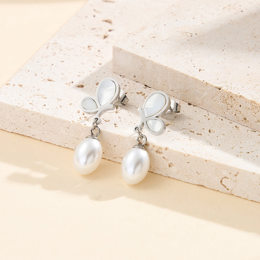 Aura Celestial // Mother of Pearl Butterfly & Waterdrop Pearl Drop Earrings